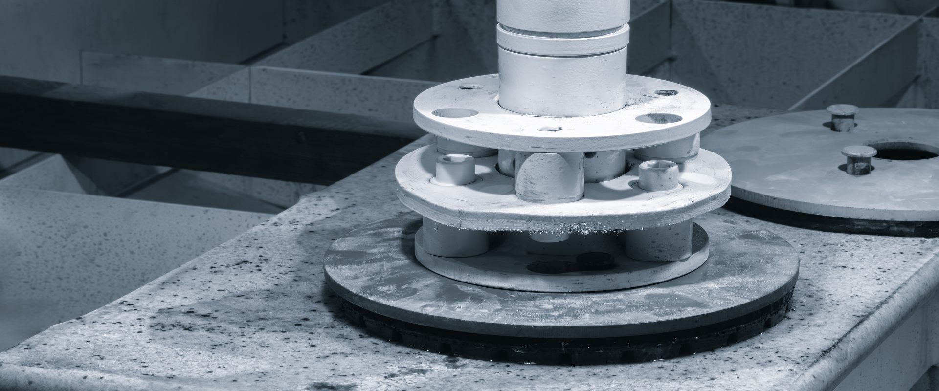 SmartCAE - Ottimizzazione dinamica di una lucidatrice lapidea